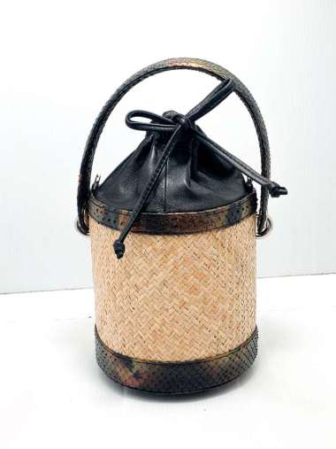 Hand Bag Wanita-Bag Lulu Lampit-Sling Bag-Tas Kulit Asli-Tikar-Anyam Butterfly Green