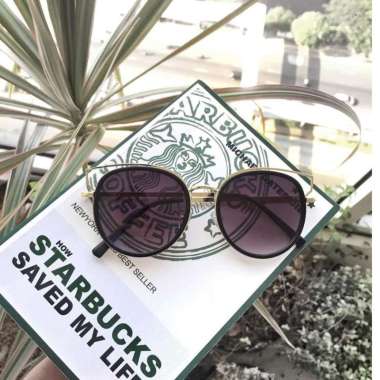 Kacamata Hitam Aubrianna 4Th Sunglasses Wanita