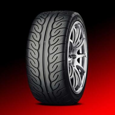 Yokohama Advan Neova AD08R 235/40 R17 90W - Ban Mobil