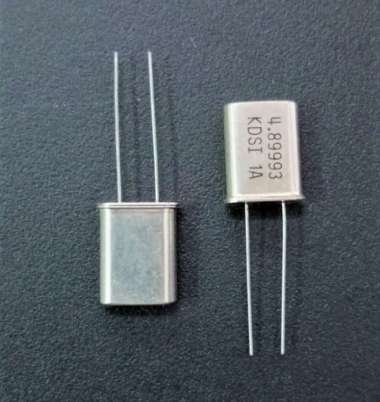Kristal Quartz Crystal Oscillator KDSI 4.89993 Mhz