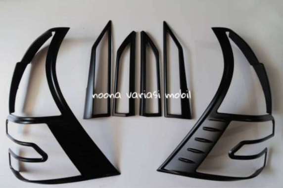 noona variasi mobil Garnish Lampu Belakang Mobil for Grand Avanza - Xenia 2019 [Khusus Gojek dan Gr