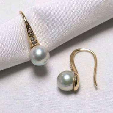 Anting Mutiara Laut Akoya Lengkap dengan Sertifikatnya