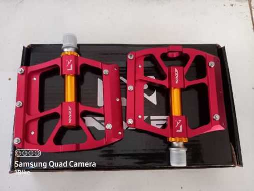 Raze Bicycle Pedal Sepeda 3 Bearing - Raze 27 MERAH