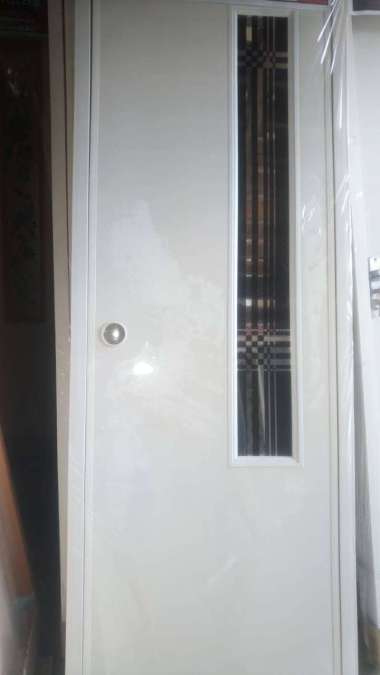 Pintu Kamar Mandi PVC Motif Kaca Cermin Garis Hitam Handle Kunci Bulat Stainless