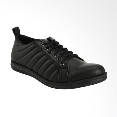 Yongki Komaladi Sepatu Pria - Black [DFO-42370020-A-18]