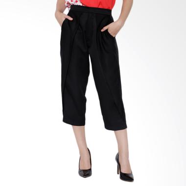 REE Everyday Capri Pants Celana Wanita - Black