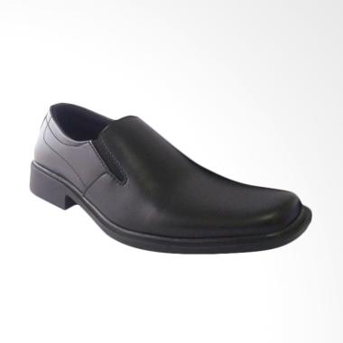 Carlo Shoes Kafin Pantofel Sepatu Formal Pria - Hitam