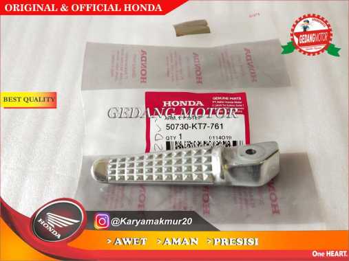 FOOTSTEP PIJAKAN BELAKANG CB 150 R LAMA CB 150 R LED KIRI ORIGINAL AHM
