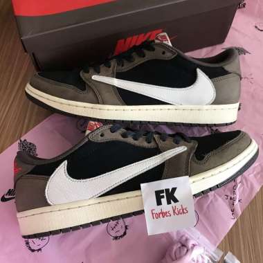 Air Jordan 1 Retro Low OG SP Travis Scott Mocha || fragment high dark mocha