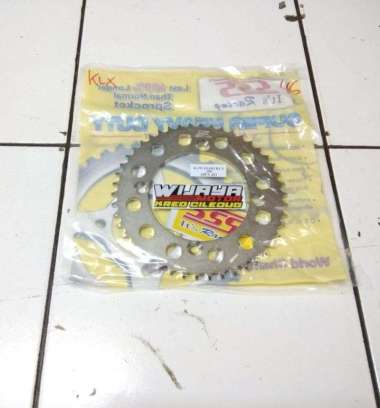 Gear SSS KLX 150 & D Tracker Size 51T - 55T Gear Belakang 53 Chrome