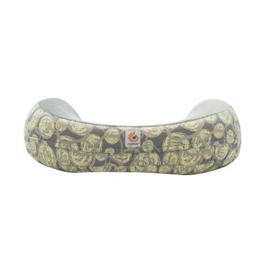 ergobaby feeding pillow