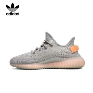 yeezys trainers men