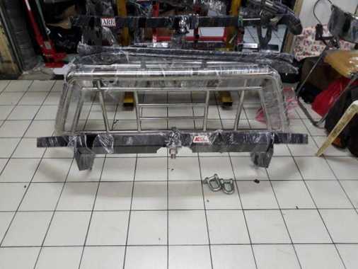 Bumper + towing isuzu mux Chrome