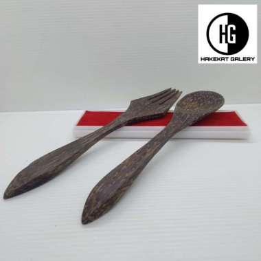 satu set sendok dan garpu kayu aren E143
