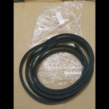 Karet lis dek lantai triplang Vespa Super Ndog Bajaj tahun tua Bagong