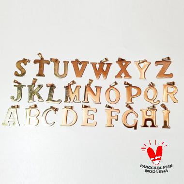 Vee A-Z Inisial Liontin Kalung Unisex - Gold GOLD