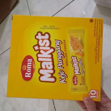 Roma Malkist Keju Panggang (1 Box @ 10pcs)