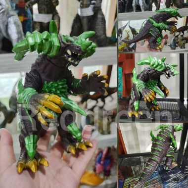 Ultraman Ultra Monster EARTH GOMORA Mainan Anak Action Figure