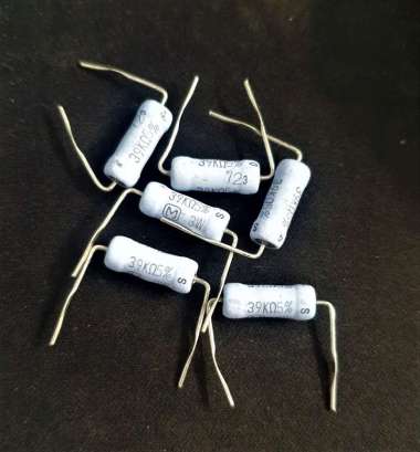 Resistor Keramik 3W Watt 39K Kilo Ohm 5% Toleransi