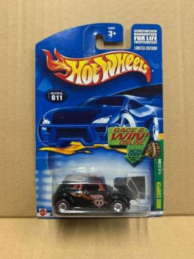 Hotwheels Super Treasure Hunt Mini Cooper Hitam #02