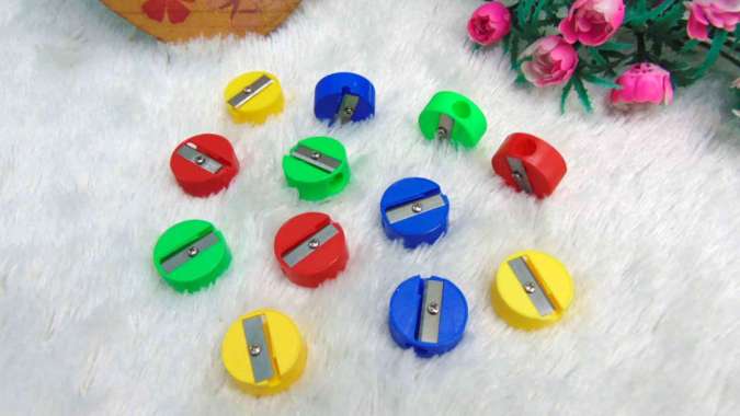 RAU-BUNDAR SERUTAN PENSIL RAUTAN PENSIL BUNDAR SIMPLE BULAT WARNA RANDOM
