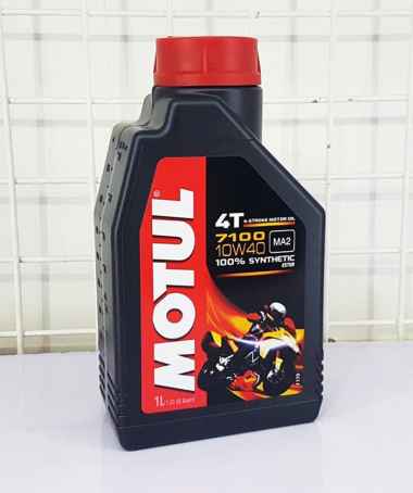 Motul 7100 4T 10W-40 Oli Motor