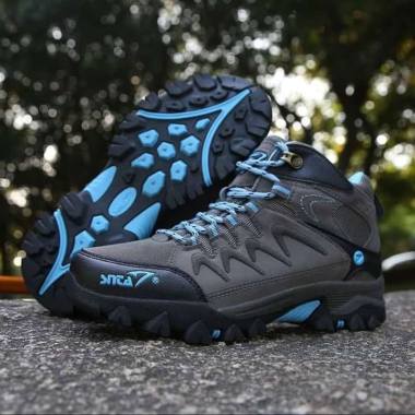 Daftar Harga Sepatu Keren Wanita Snta Terbaru September 2020 Terupdate Blibli Com