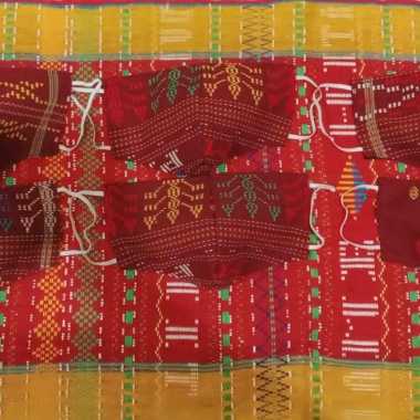 masker ulos sadum Merah
