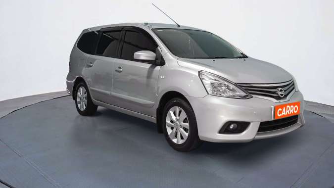 Nissan Grand Livina 1.5 XV AT 2013 Silver