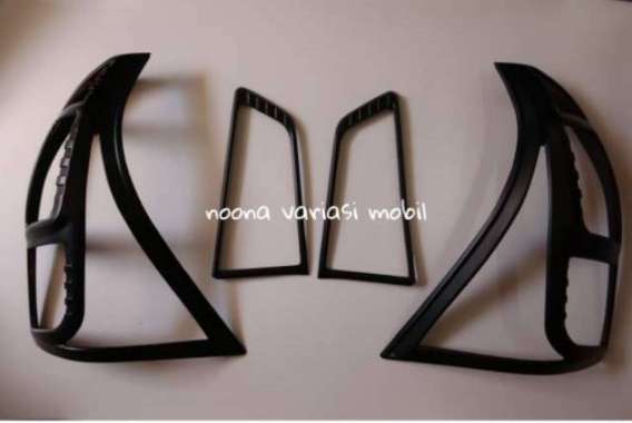 noona variasi mobil Garnish Lampu Belakang Mobil for Grand Avanza - Xenia  [Khusus Gojek dan Grab] B