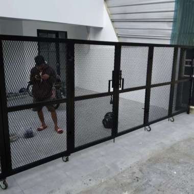 Pintu Pagar Besi Expanded Minimalis Multicolor