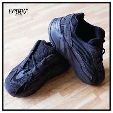 Jual Sepatu Adidas Yeezy Terbaru Harga Murah Blibli Com