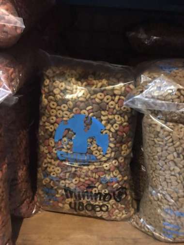 Makanan Kucing Minino Plus 1kg