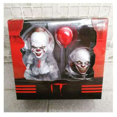 MEZCO MDS PENNYWISE IT 2017 DELUXE DESIGNER SERIES VINYL STEPHEN KING