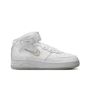 SEPATU NIKE AIR FORCE 1 MID 07 DZ2672101