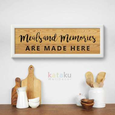 Hiasan Dinding Dapur PictBox Meals And Memories Are Made Here - putih