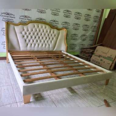 Dipan Ranjang Tempat Tidur Modern Minimalis Kayu Jati Furniture Jepara 180 x 200