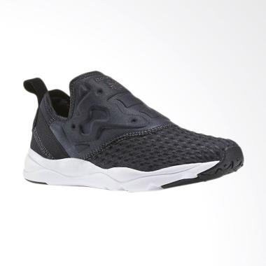 jual reebok pump