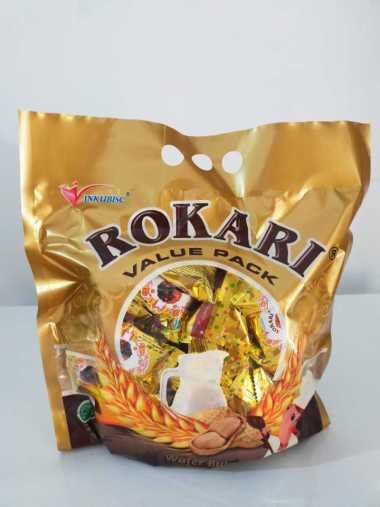 350gr Rokari Value Pack isi 50pcs - Wafer bulat salut coklat & kacang