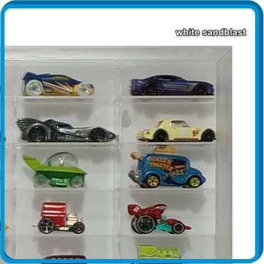 Rak Diecast Hotwheels isi 100 slot Bahan Akrilik White Sandblast