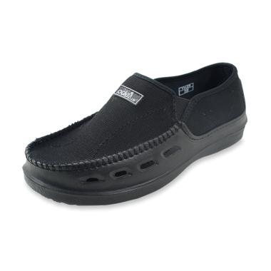 Ode Lorasi Sepatu Slip On - Hitam