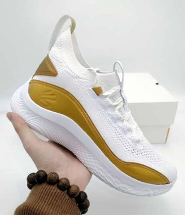 curry running shoes