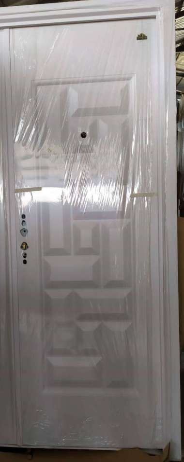 Pintu Kamar Tidur Utama Rumah Baja Fortress PRIME Motif Kotak Puzzle Putih