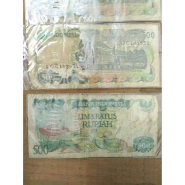 Uang Kuno 500 Rupiah 1982 /Uang Kertas Mahar /Bunga Bangkai Circulated