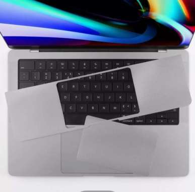 Palmguard Melindungi Palmrest/Trackpad Macbook Pro 13 2020 Space Grey
