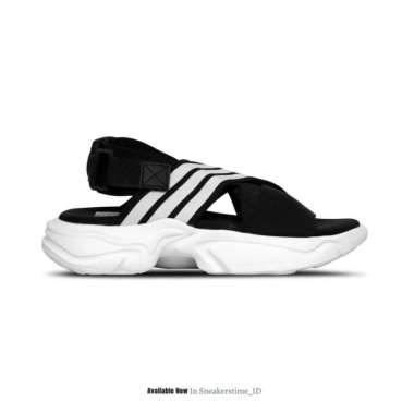 Шорты спортивные adidas adidas GL3996 купить за 2540 рублей в  интернет-магазине