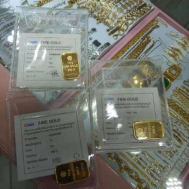 Logam mulia Antam 10gram tegak