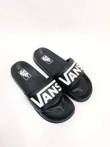 harga sandal slip on vans original
