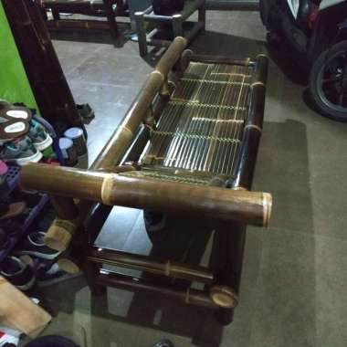 Kursi malas bambu hitam klasik