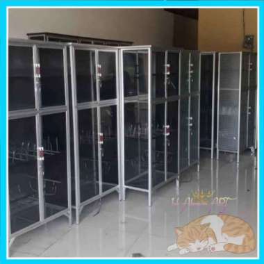 Lemari Dapur Rak Piring Full Kaca Pintu 2 Bahan Alumunium